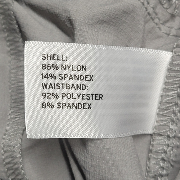 Duluth Trading Co Gray Women's Shorts - Picture 3 of 7